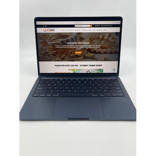 Apple MacBook Air 13 inch 2024 M3 16GB RAM 256GB SSD A3113 macOS Sequoia