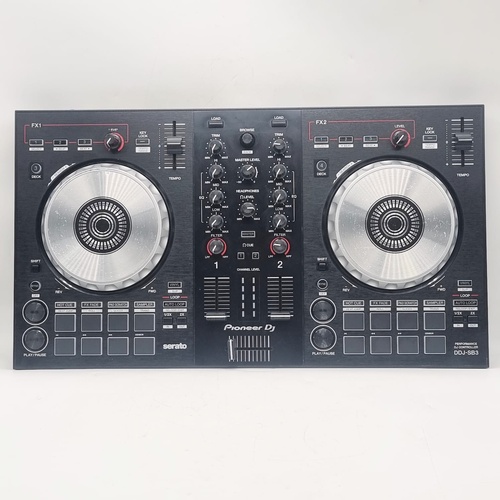 Pioneer DDJ-SB3 2-Channel DJ Controller for Serato DJ Lite Black with USB Cable