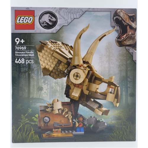 LEGO Jurassic World Triceratops Skull Set 76969 Dinosaur Fossils Toy