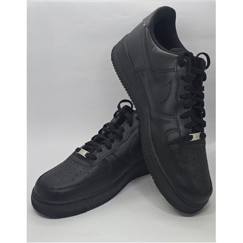 Nike Air Force 1 07 Triple Black Mens Sneakers Size 14 US CW2288-001