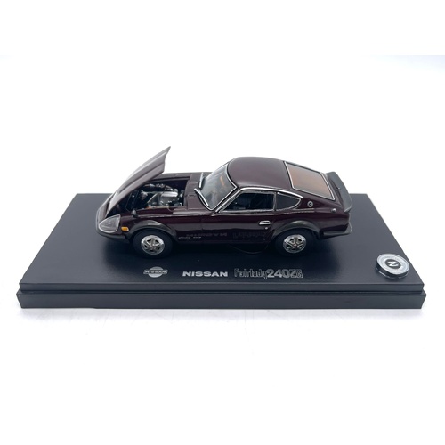 Kyosho Nissan Fairlady 240ZG 1/43 Diecast Mini Car Maroon Collectible