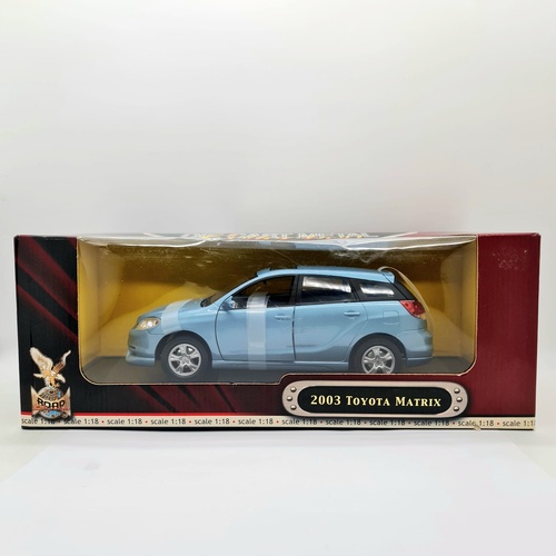 Road Signature 2003 Toyota Matrix Deluxe 1:18 Scale Diecast Model Car