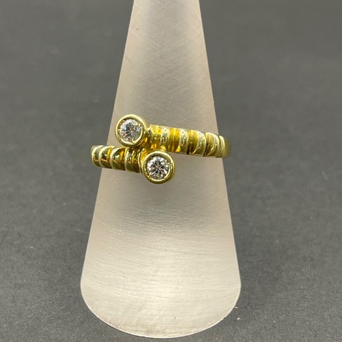 Ladies 18ct Yellow Gold Diamond Ring