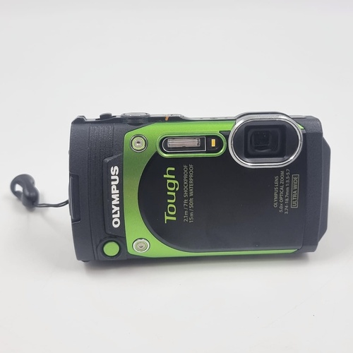Olympus Tough TG-870 16MP Waterproof Shockproof Camera 5x Optical Zoom