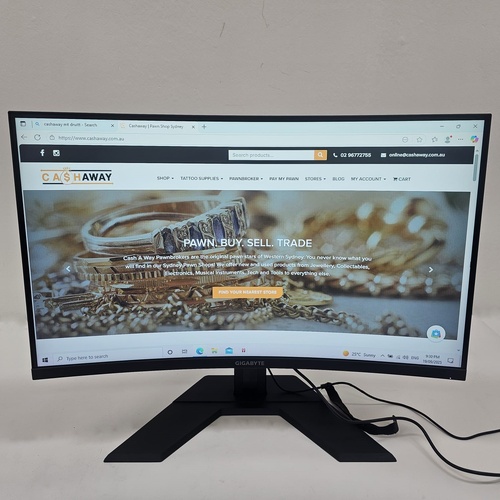 Gigabyte G32QC 31.5 Inch Curved Gaming Monitor 165Hz 1ms QHD FreeSync