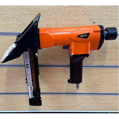 Boss 06A-618B 2 in 1 Air Flooring Gun Nailer Stapler with Case Pneumatic Tool
