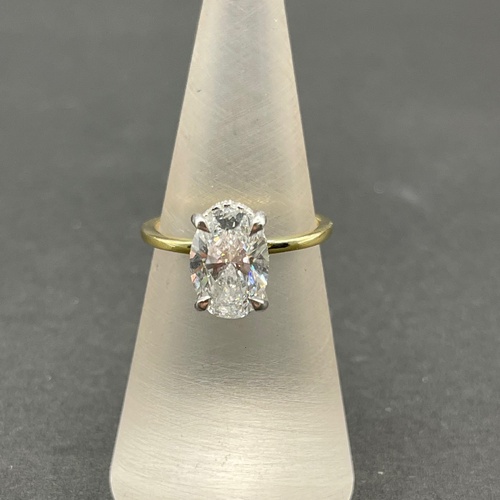 Ladies 18ct Yellow Gold Lab Grown Diamond Ring