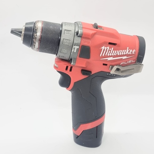 Milwaukee M12 FPD M12 Fuel 12V 13mm Cordless Hammer Drill Driver 1.5Ah Battery