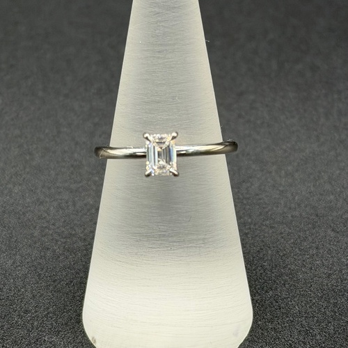 Ladies 18ct White Gold Emerald Cut Diamond Engagement Ring