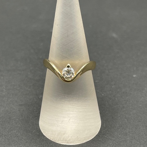 Ladies 18ct Yellow Gold Cubic Zirconia Ring