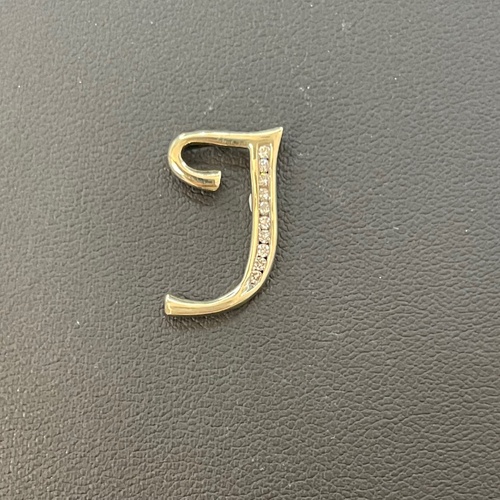 Ladies 9ct Yellow Gold Natural Diamond Letter J Pendant