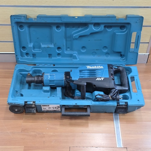 Makita HM1317C 1510W 17kg Demolition Jack Hammer in Makita Roller Case