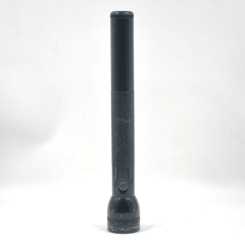 Mag-Lite Heavy Duty Flashlight Black 4D Cell Durable Bright Tactical Light