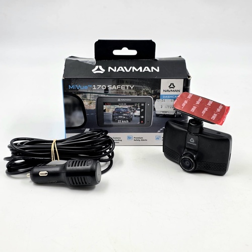 Navman MiVue 170 Safety Dash Camera 2.7 Inch LCD Wide Angle with Car Charger