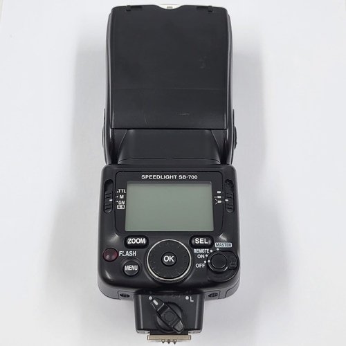 Nikon Speedlight SB-700 Camera Flash Unit