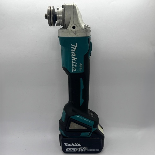 Makita DGA504 18V LXT 125mm Brushless Cordless Angle Grinder with 3.0Ah Battery