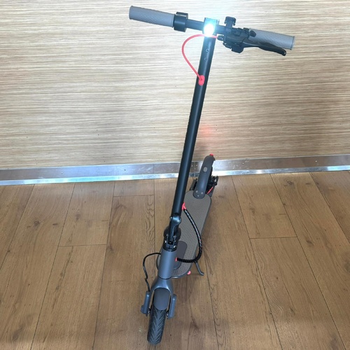 Skywalker Pro Electric Scooter 25km/h 30km Range Foldable 100kg