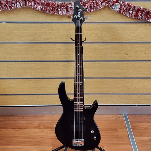 Cort Action Jr 3/4 Electric Bass Guitar Black Short Scale with Soft Case