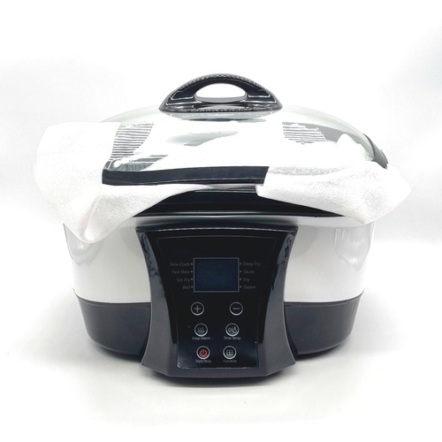 La Nouvelle Multi Function Pressure Cooker MFCKS