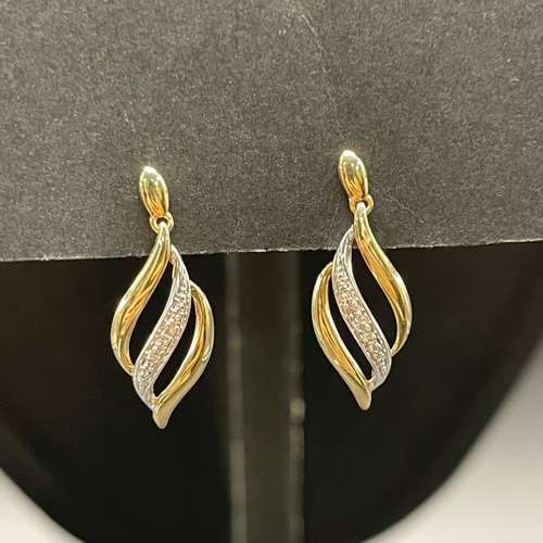 Ladies 9ct Two Tone Gold Dangle Earrings