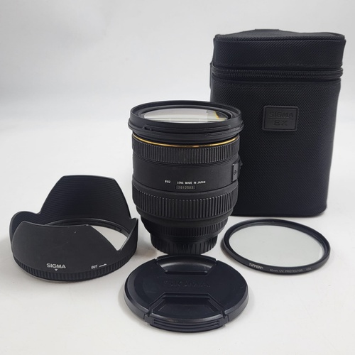 Sigma EX 24-70mm 1:2.8 DG HSM Lens with Bag Hood and UV Filter