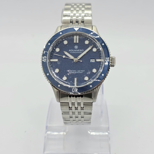 Aquanero Hydrosphere HS2 Mens Dive Watch 200m Swiss Navy Dial 42mm