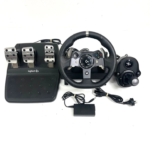 Logitech G920 Driving Force Gaming Wheel with Gear Shifter Pedals Xbox One PC