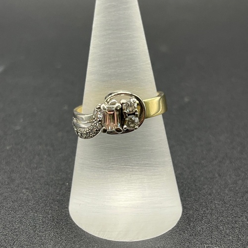 Ladies 18ct Yellow Gold Natural Diamond Ring