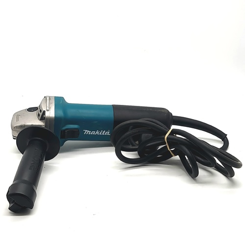 Makita 9556NB 100mm Angle Grinder 840W Corded Power Tool