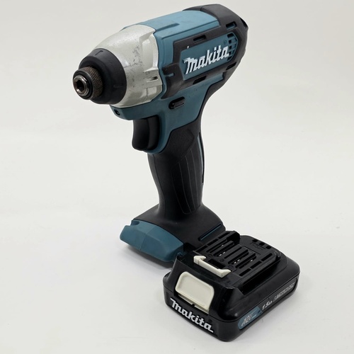 Makita TD110D 12V Max Cordless Impact Driver with 1.5Ah Battery Pack