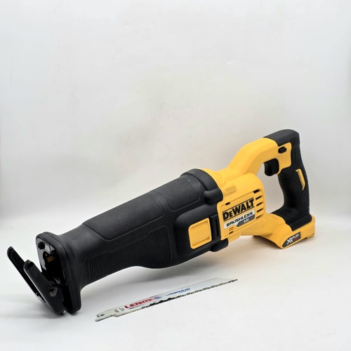 DeWalt DCS388 54V XR Flexvolt Brushless Cordless Reciprocating Saw with Blade