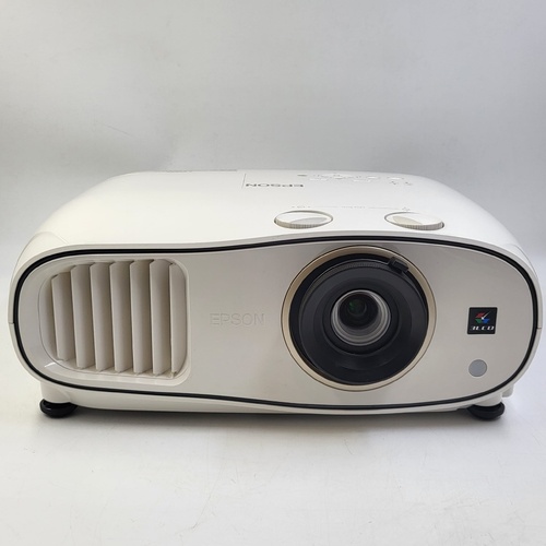 Epson EH-TW6700W Full HD 3D Home Theatre Projector 671 Lamp Hours
