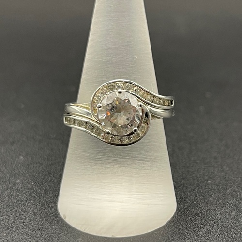 Ladies 925ct Sterling Silver CZ Bridal Ring Set