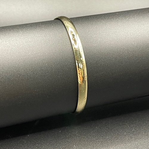 Ladies 9ct Yellow Gold Round Bangle