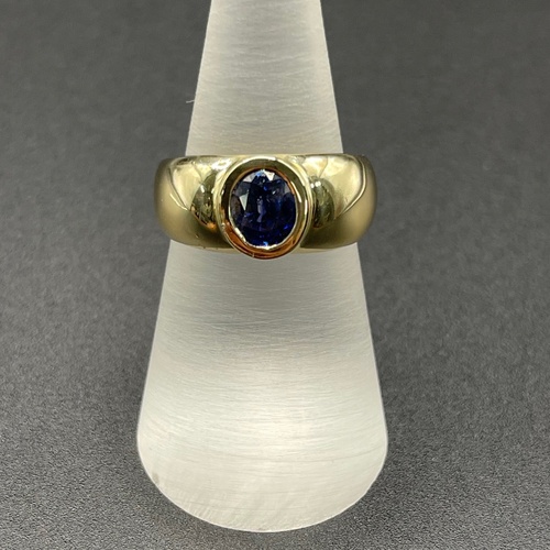 Ladies 14ct Yellow Gold Blue Gemstone Ring