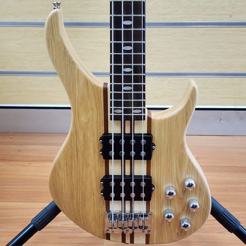 Magna 4 String Maple Ash Electric Bass Guitar with Hard Case