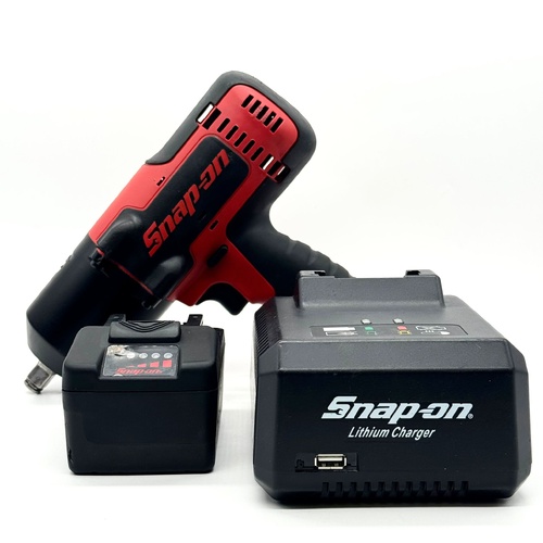 Snap-On CTA8850 18V 1/2 Drive 13mm Impact Wrench with 4.0Ah Battery Fast Charger