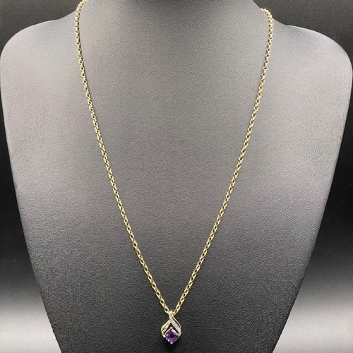 Ladies 9ct Yellow Gold Belcher Link & Purple Pendant