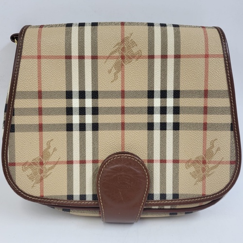 Vintage BURBERRY Haymarket Check Coated Canvas Crossbody Saddle Bag Authenticated