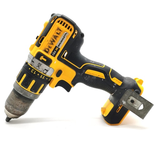 DeWalt DCD795‑XE 18V Cordless Brushless Hammer Drill Driver with 3.0Ah Battery
