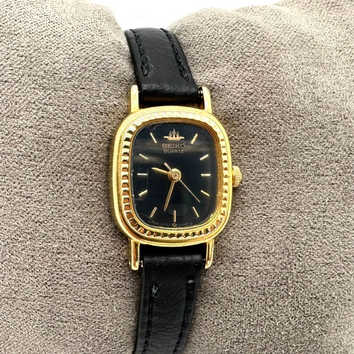 Seiko 2Y01-5A90 Ladies Quartz Watch Gold Tone Black Dial Leather Band