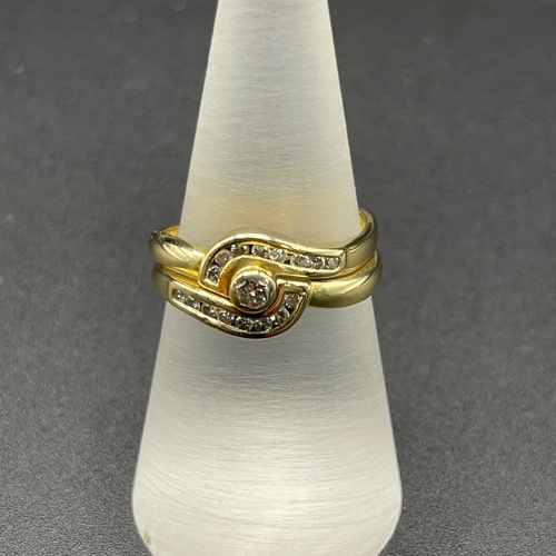 Ladies 18ct Yellow Gold Diamond Bridal Ring Set