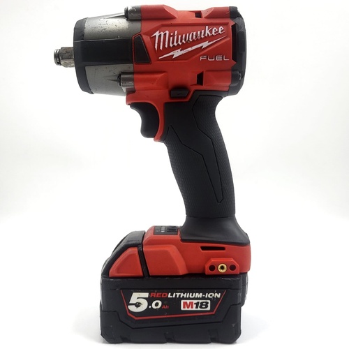 Milwaukee M18 FMTIW2F12 18V 1/2" Impact Wrench with 5.0Ah Battery Cordless High Torque