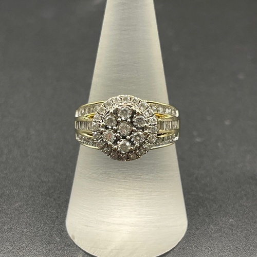 Ladies 9ct Yellow Gold Diamond Cluster Ring