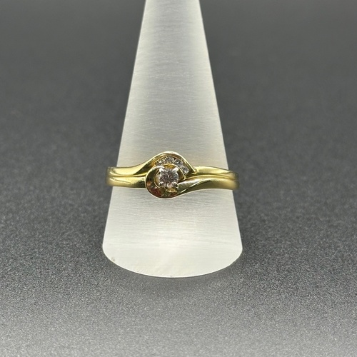 Ladies 18ct Yellow Gold Diamond Bridal Ring Set