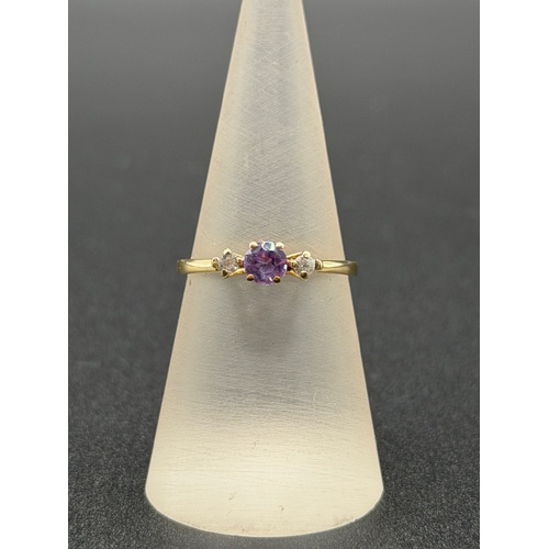 Ladies 9ct Yellow Gold Purple Gemstone Vintage Design Ring