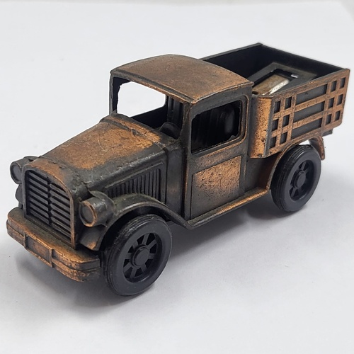 Antique Metal Pickup Truck Pencil Sharpener Vintage Style Desktop Collectible