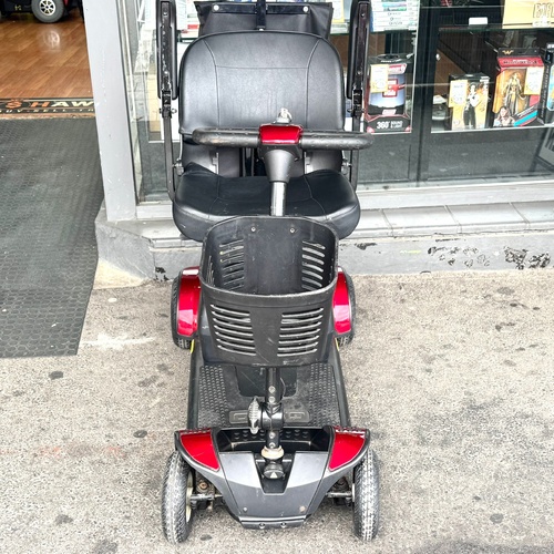 Pride Go Go Elite Traveller Plus 4 Wheel Mobility Scooter 136kg Weight Capacity