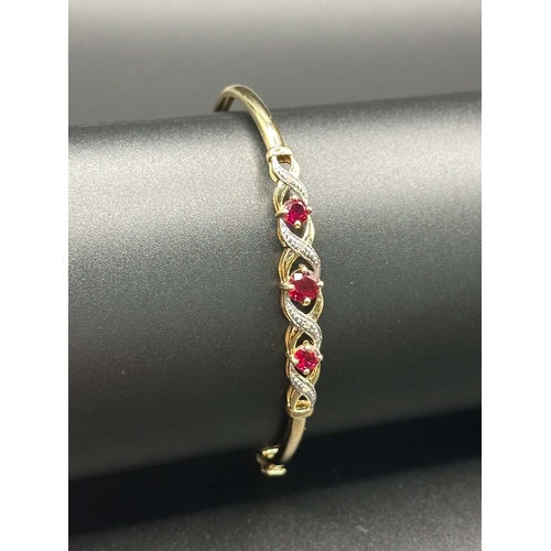 Ladies 9ct Yellow Gold Fancy Red Stone & Diamond Bangle