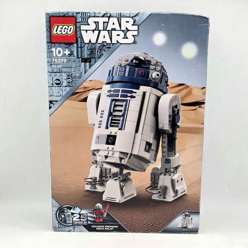 LEGO Star Wars R2-D2 75379 Buildable Droid Display Set